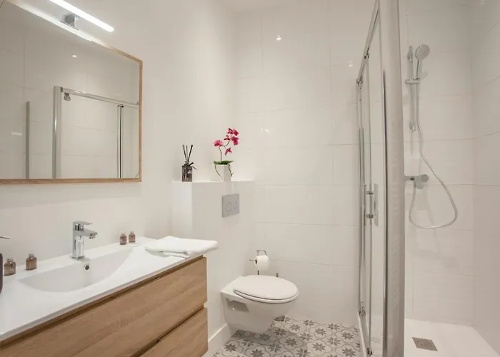 Lannexe Du Petit Palais דירה