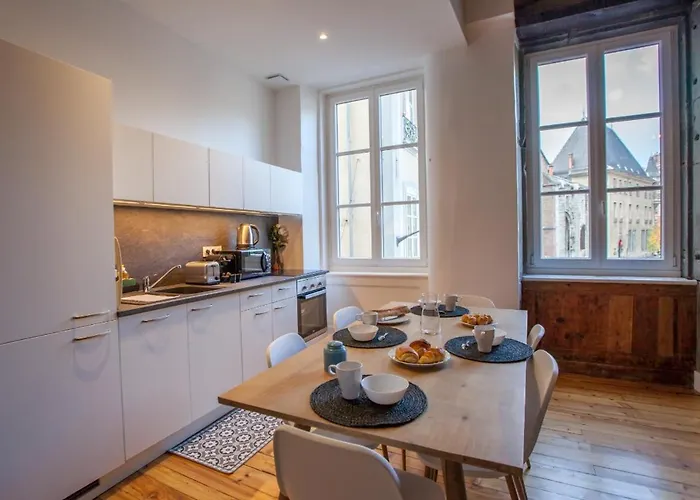 Lannexe Du Petit Palais